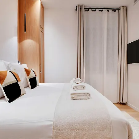 Sumptuous - 2br 6p - Center Of Parigi
